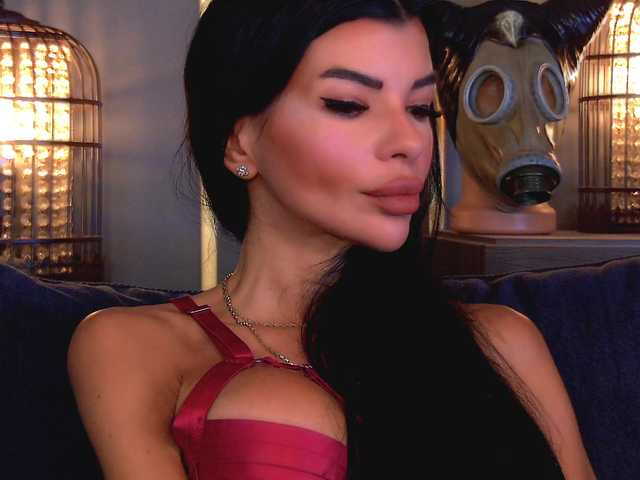 EleniaDevons