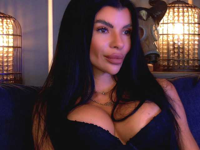 EleniaDevons