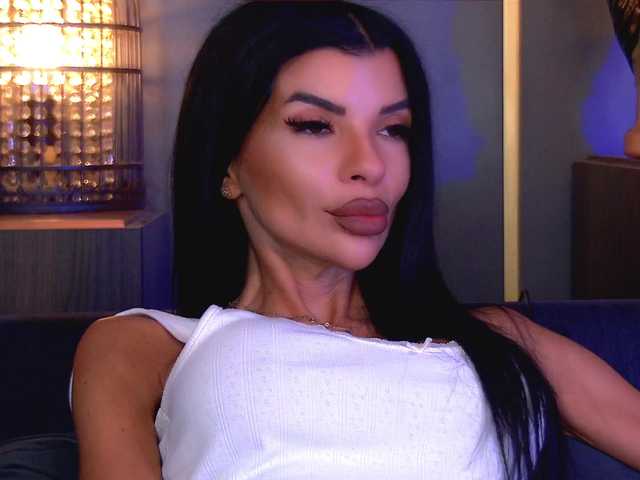 EleniaDevons