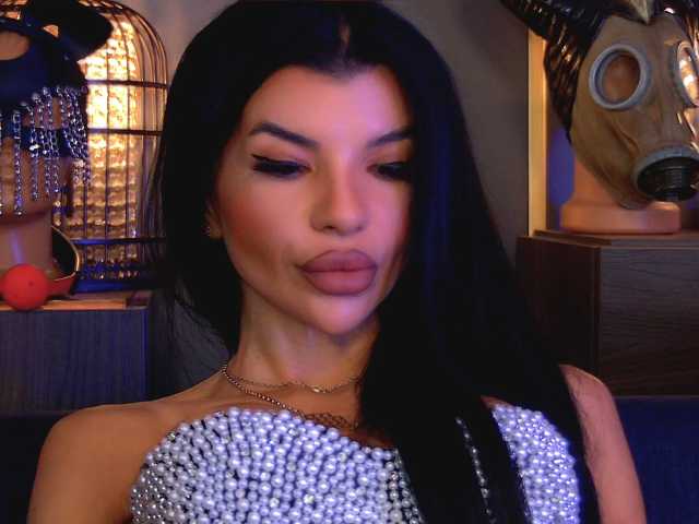 EleniaDevons