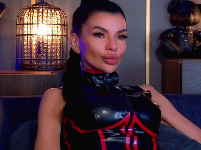 EleniaDevons