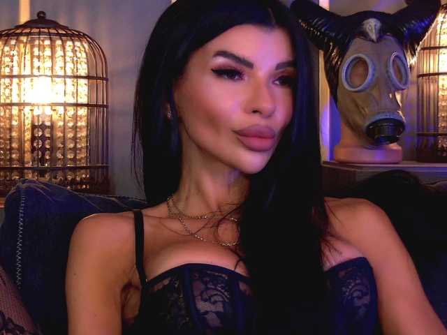 EleniaDevons