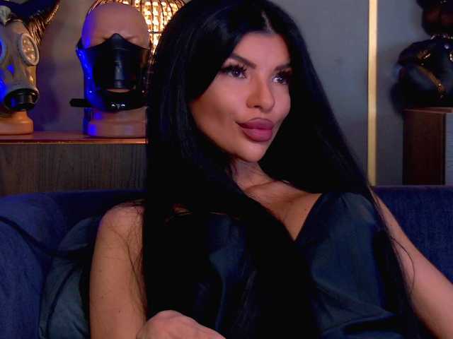 EleniaDevons