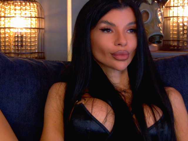 EleniaDevons