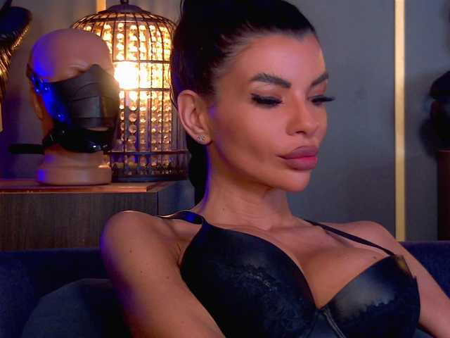 EleniaDevons