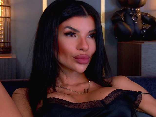 EleniaDevons