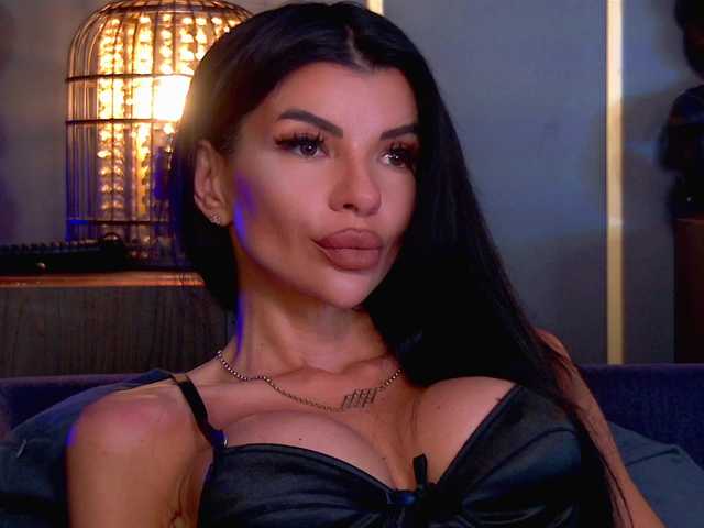 EleniaDevons
