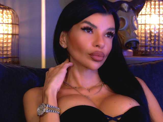 EleniaDevons