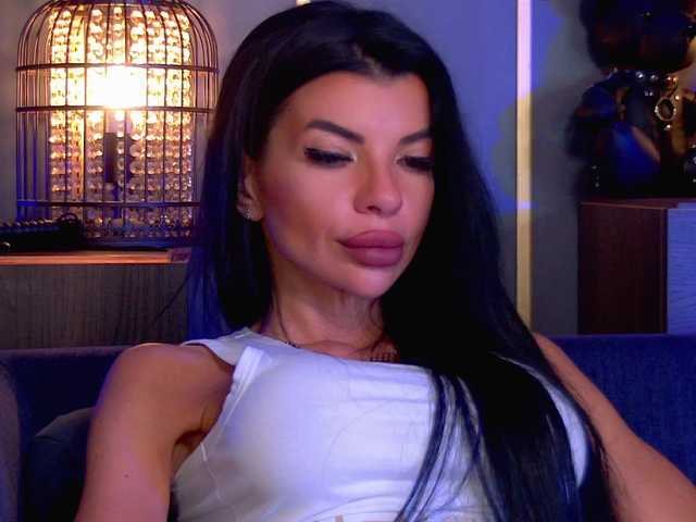 EleniaDevons