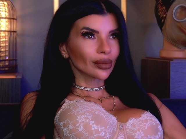 EleniaDevons
