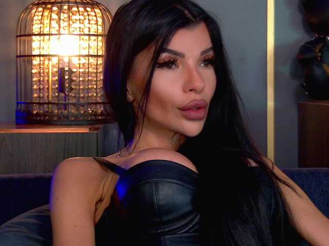 EleniaDevons