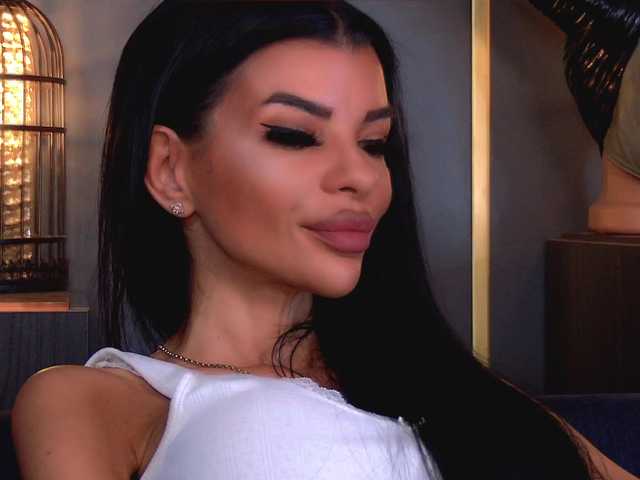 EleniaDevons