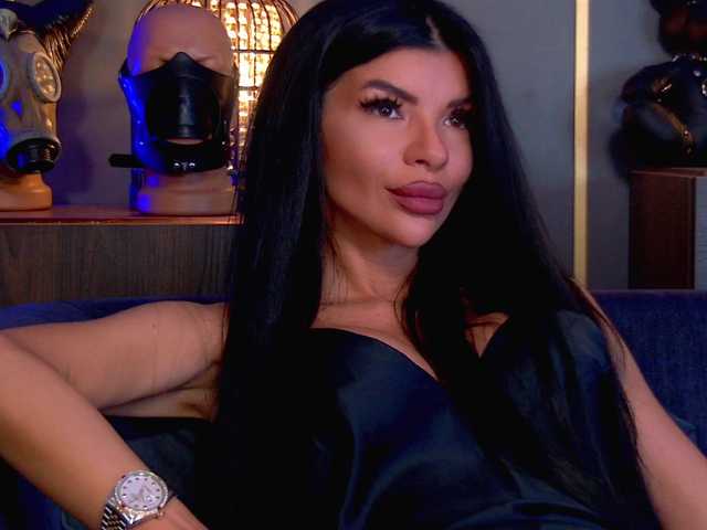 EleniaDevons