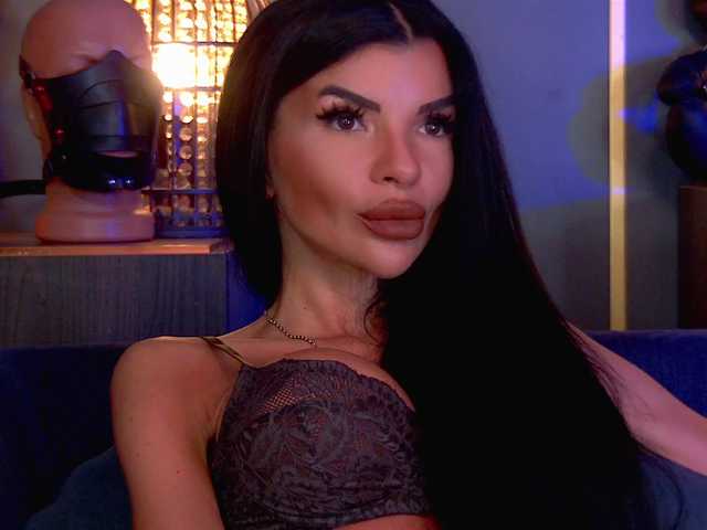 EleniaDevons