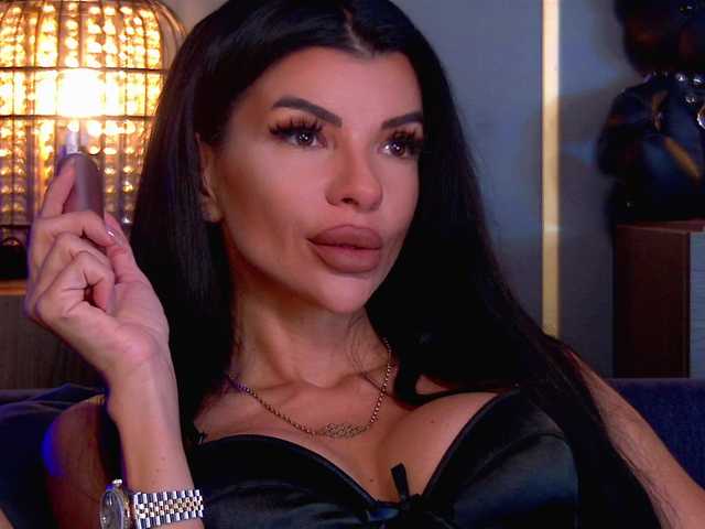 EleniaDevons