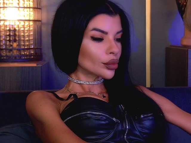 EleniaDevons