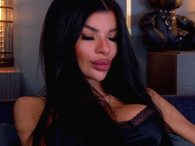 EleniaDevons