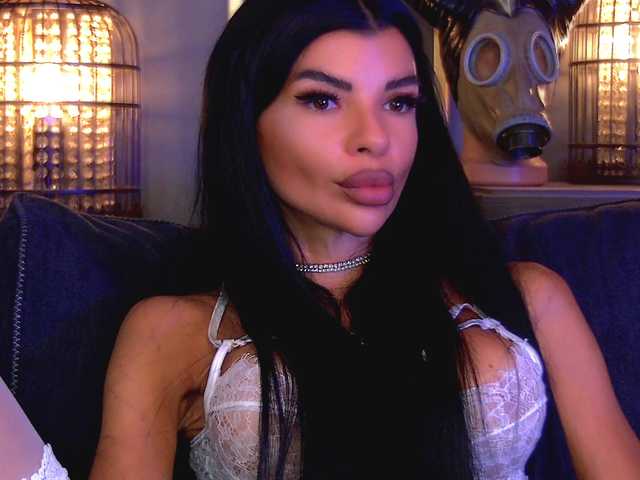 EleniaDevons