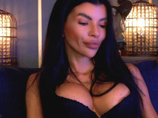 EleniaDevons