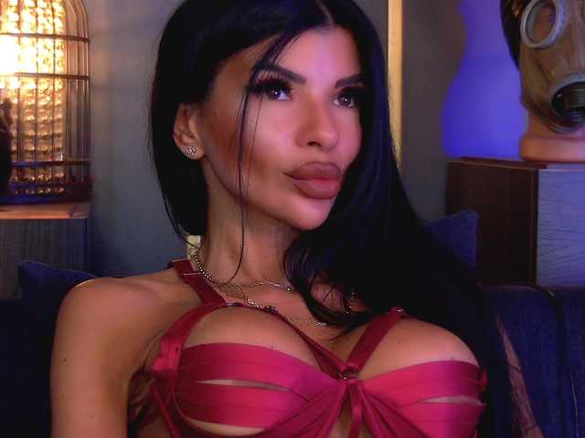 EleniaDevons