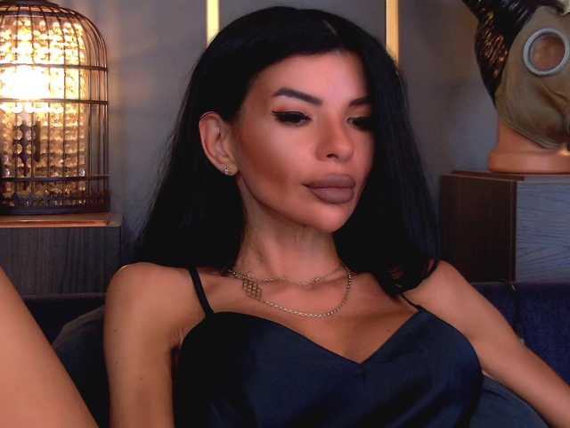 EleniaDevons