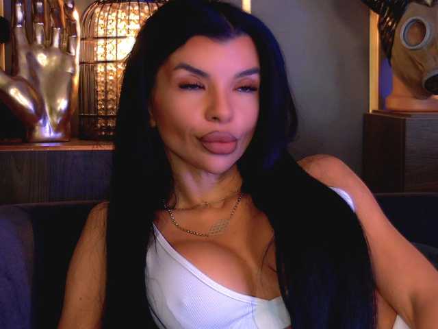 EleniaDevons