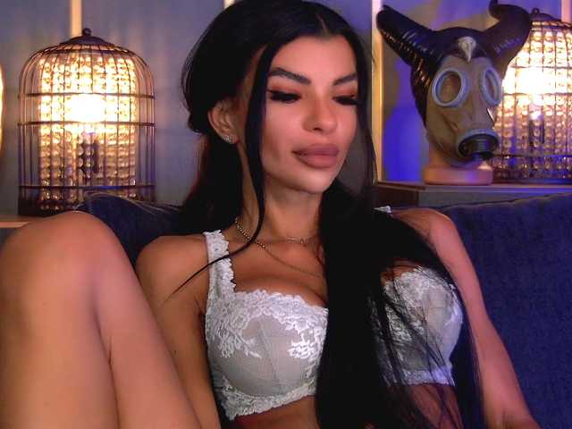 EleniaDevons