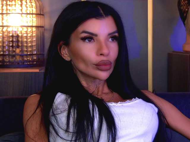 EleniaDevons