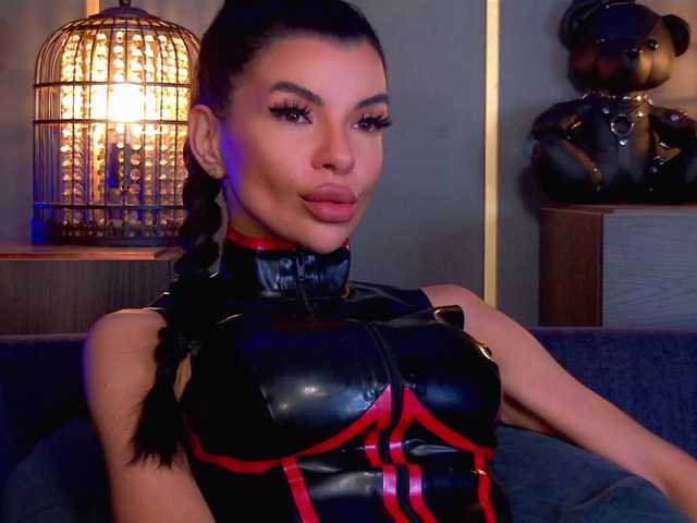 EleniaDevons