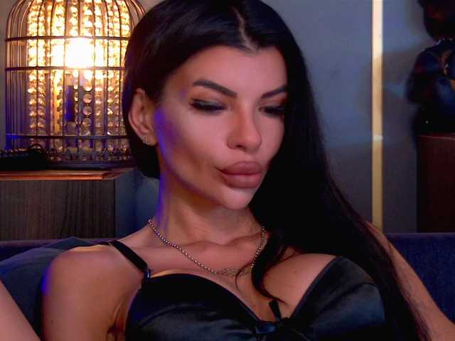 EleniaDevons