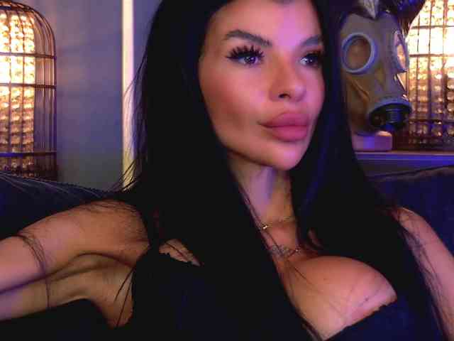 EleniaDevons
