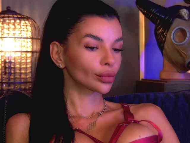 EleniaDevons