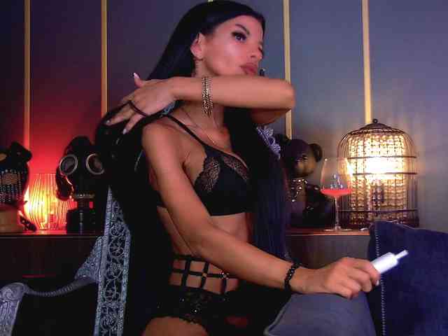 EleniaDevons webcam
