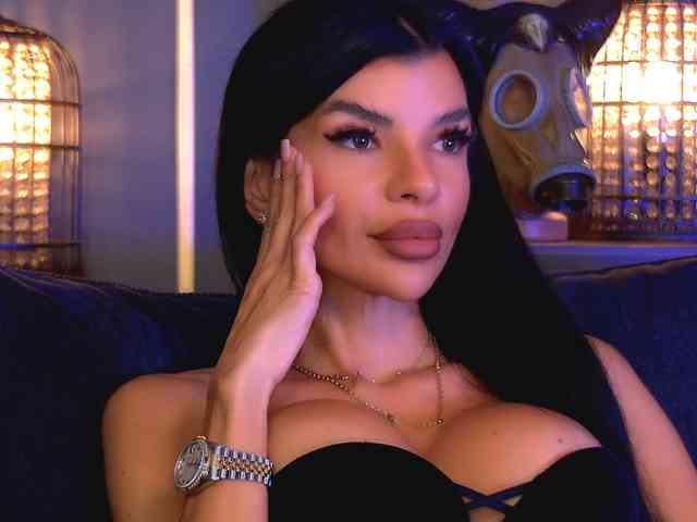 EleniaDevons