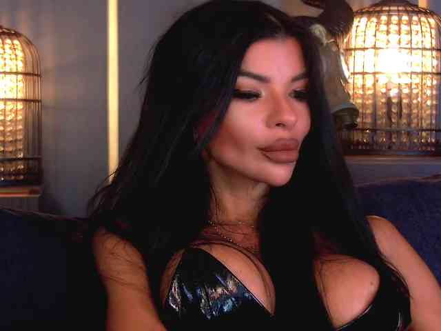 EleniaDevons