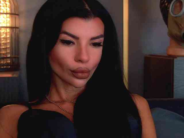 EleniaDevons webcam