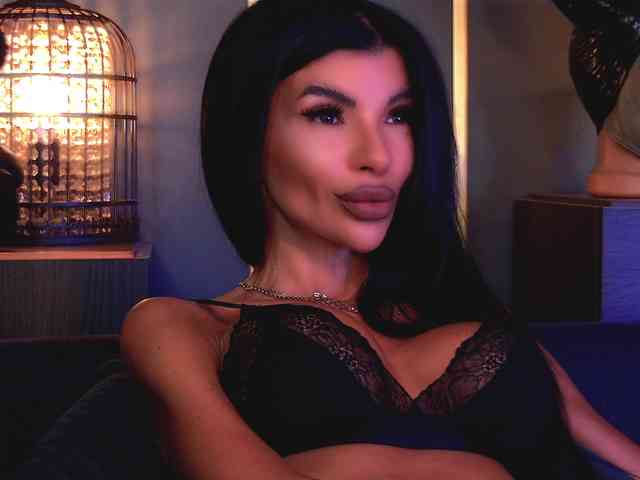 EleniaDevons