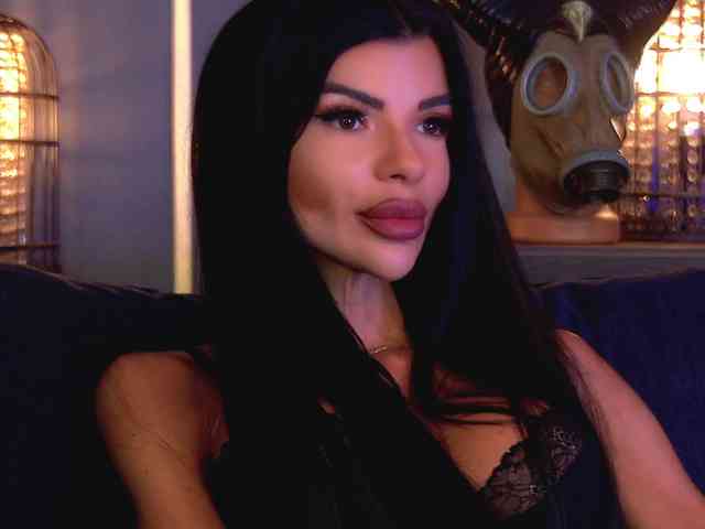 EleniaDevons webcam