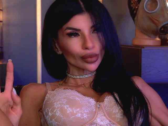 EleniaDevons