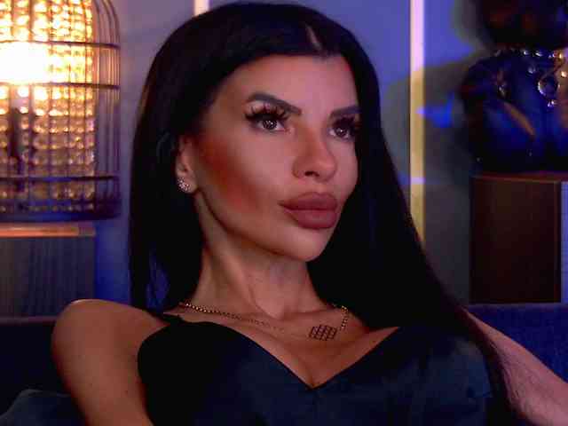 EleniaDevons