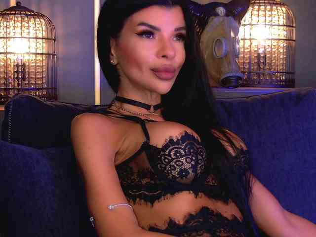 EleniaDevons