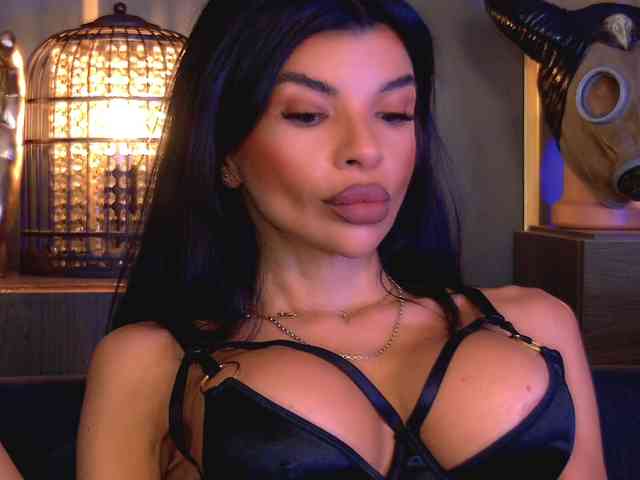 EleniaDevons