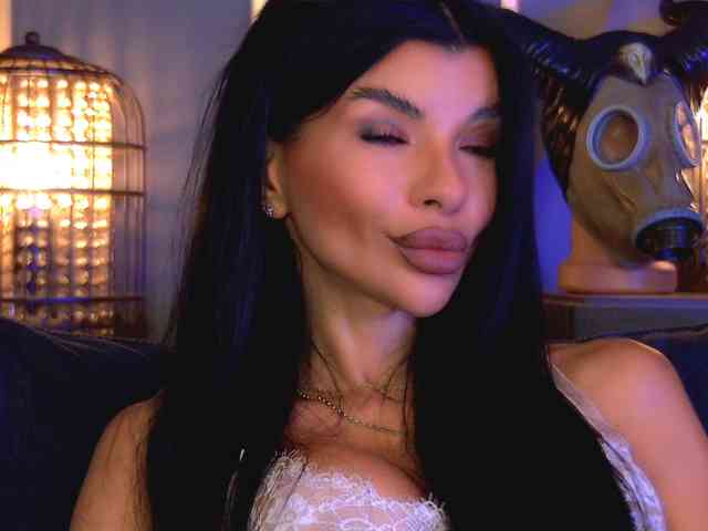 EleniaDevons