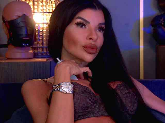 EleniaDevons webcam