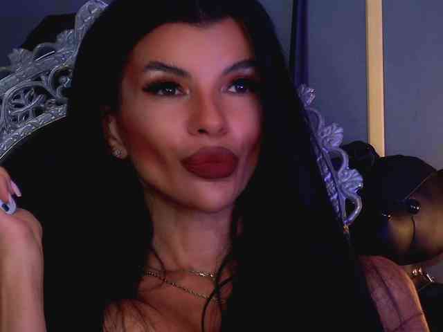 EleniaDevons webcam