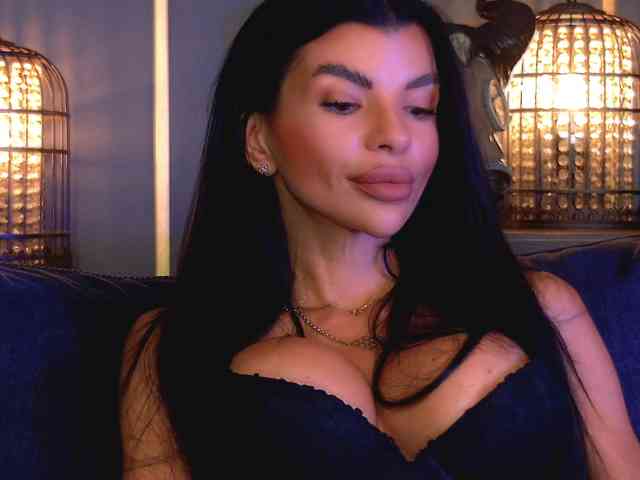 EleniaDevons webcam