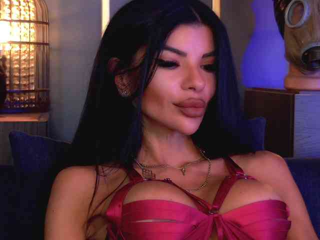 EleniaDevons