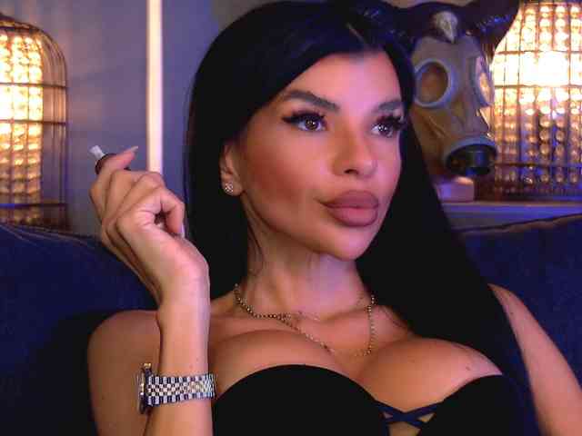 EleniaDevons