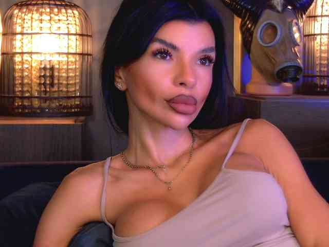 EleniaDevons