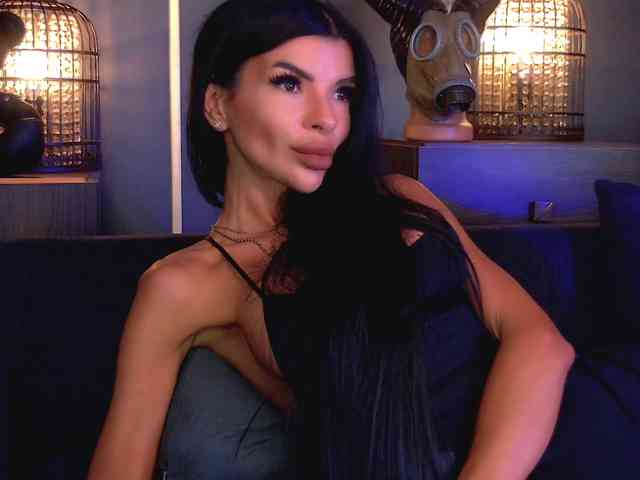 EleniaDevons